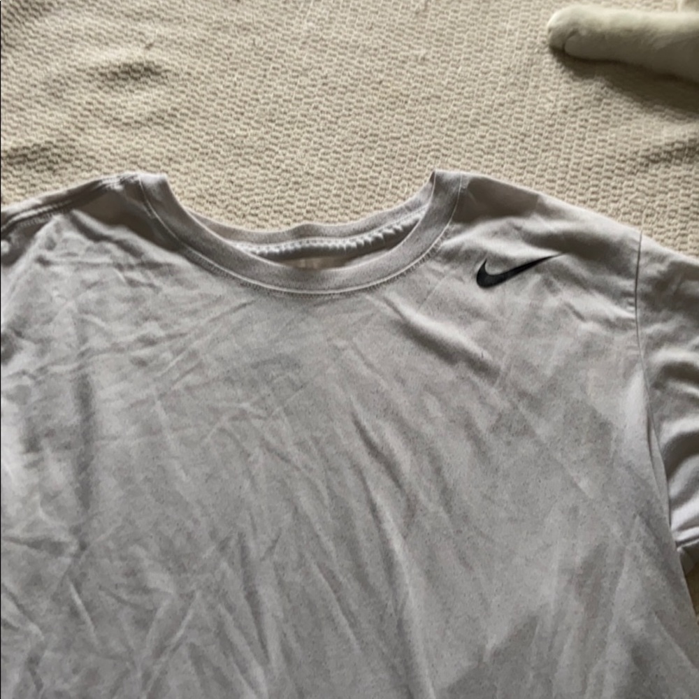 Men’s small Nike Dri-Fit tee shirt